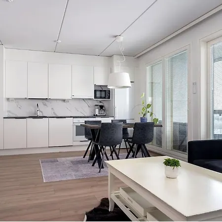 Loistavalla Sijainnilla Oleva Uudehko Upea Saunallinen Kaksio Ilmainen Parkkihallipaikka Appartement